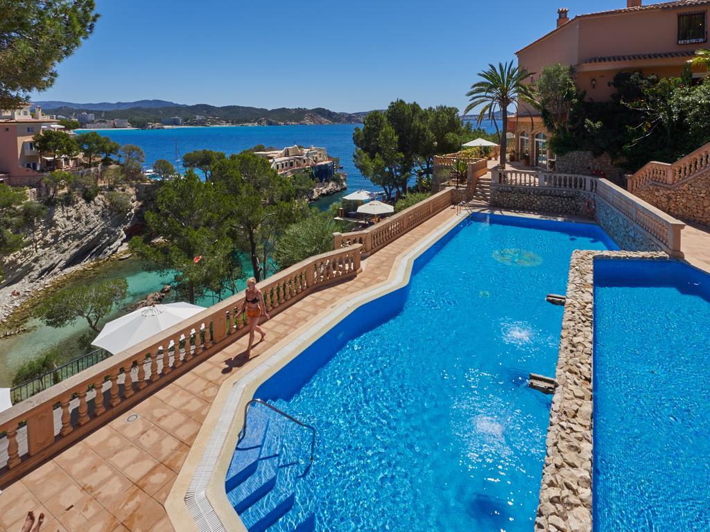 Hotel Petit Cala Fornells Пагера Екстериор снимка