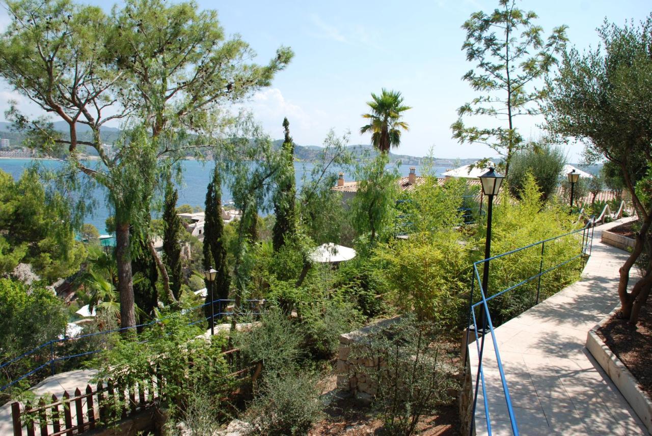 Hotel Petit Cala Fornells Пагера Екстериор снимка