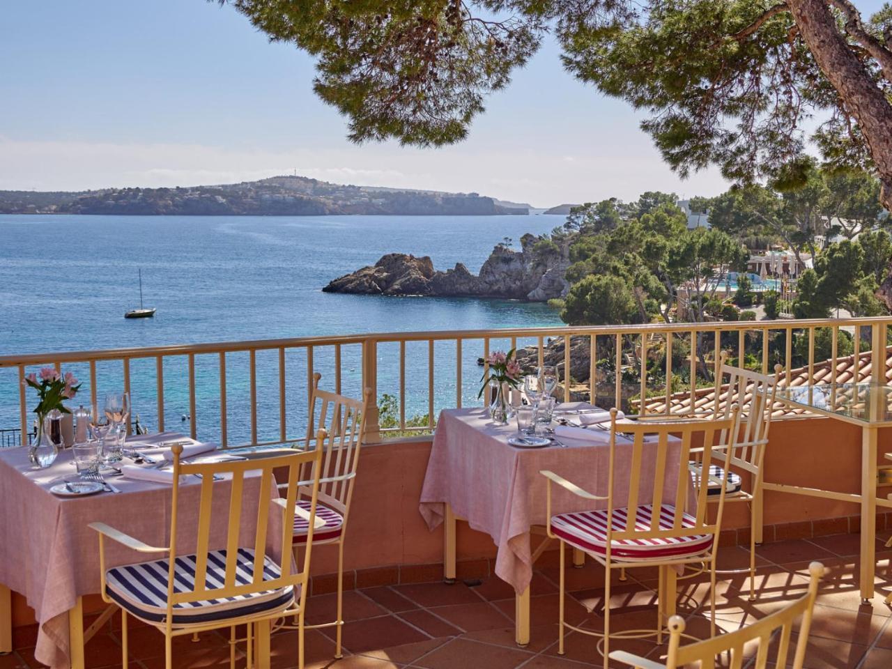 Hotel Petit Cala Fornells Пагера Екстериор снимка